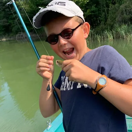 Gite Nature Detente Peche Baignade Dans Lac Prive Holiday home